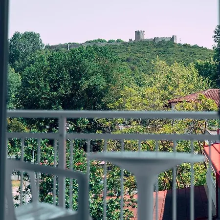 Under The Castle Apartment